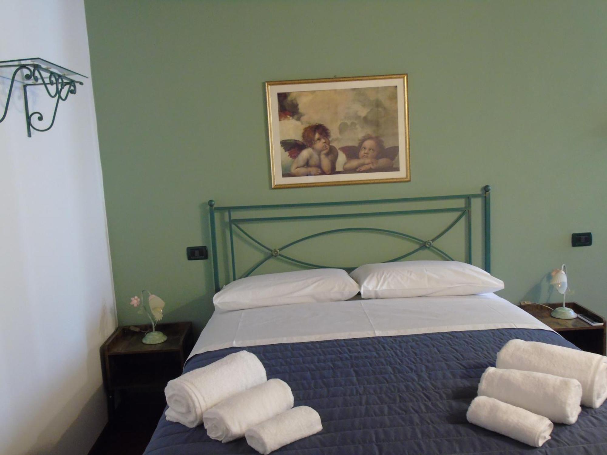 Tasi Apartaments Cento  Extérieur photo